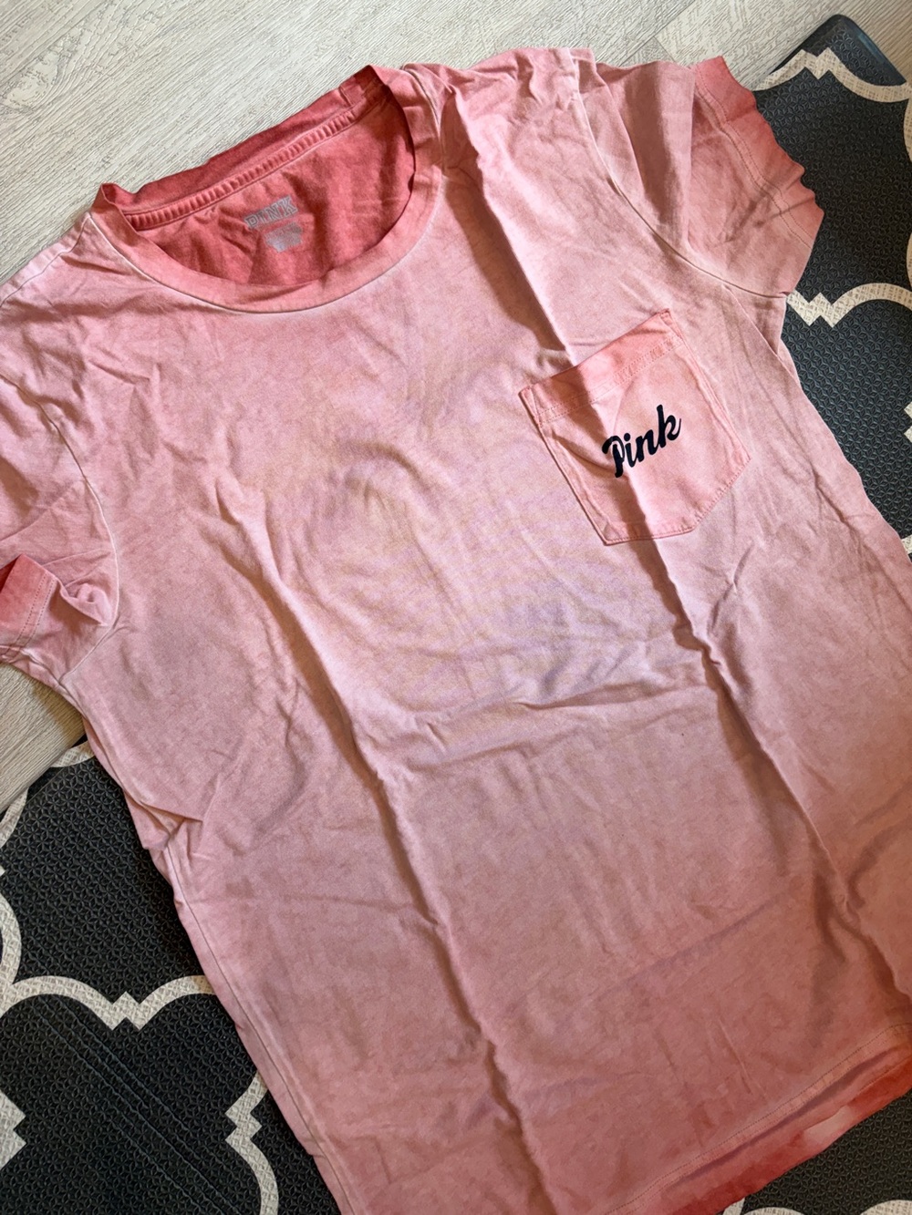 PINK Victoria's Secret Light Pink Pocket Tee - Picture 1 of 2